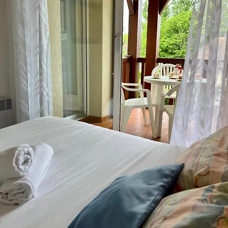 Butterfly - Piscine - Tennis - Parking *