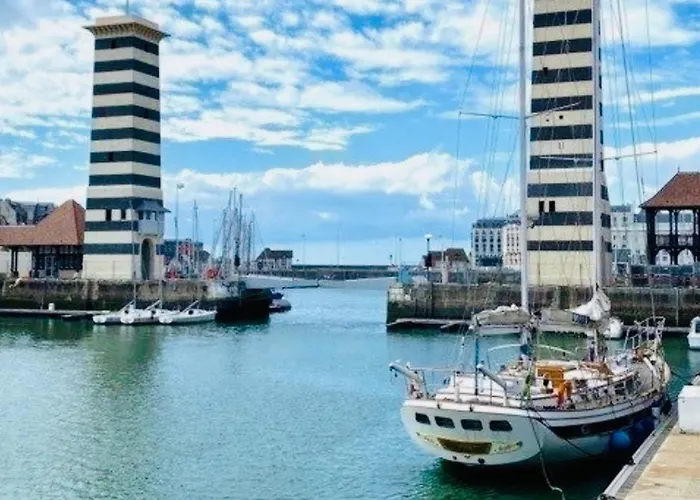 Butterfly - Piscine - Tennis - Parking * Deauville