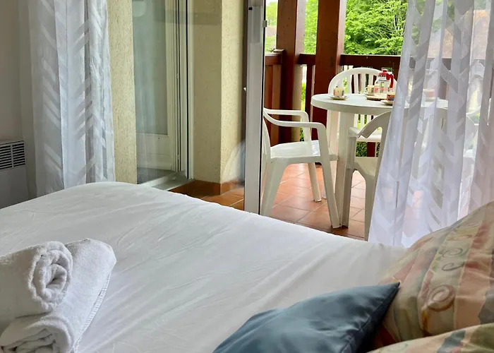 Butterfly - Piscine - Tennis - Parking *